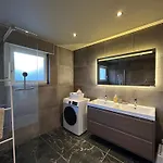 Vakantiehuis Kindvriendelijk In Met Tuin - Modern&rustig Gelegen Winterberg