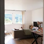 Vakantiehuis Kindvriendelijk In Met Tuin - Modern&rustig Gelegen