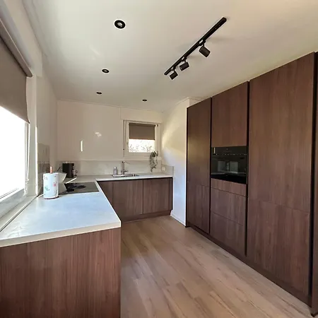 بيت للعطل Kindvriendelijk Met Tuin In - Modern & Rustig Gelegen *