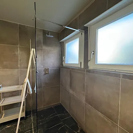 Kindvriendelijk In Met Tuin - Modern&rustig Gelegen Vakantiehuis *