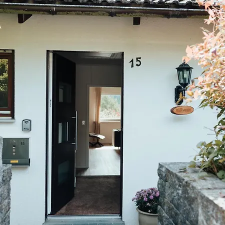 Vakantiehuis Kindvriendelijk In Met Tuin - Modern&rustig Gelegen *